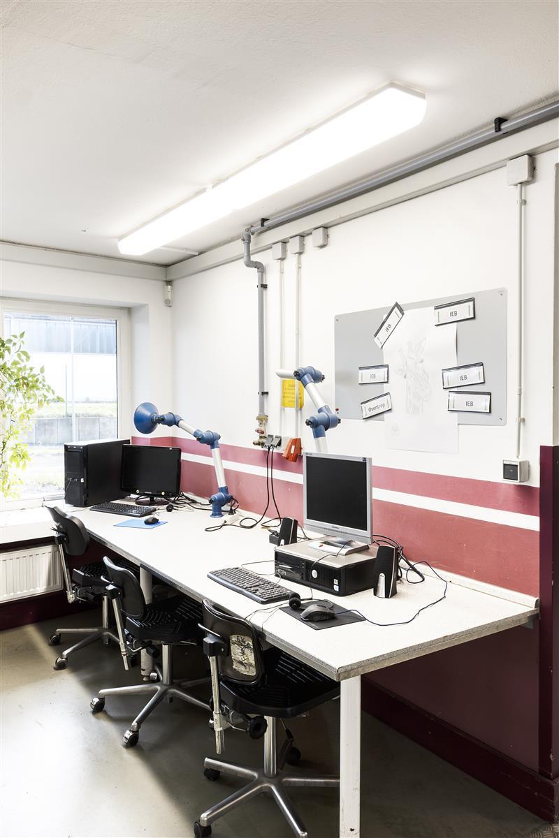 DOTLUX LED-Feuchtraumleuchte SIMPLY IP54 1160mm 51W 4000K IK10 DALI