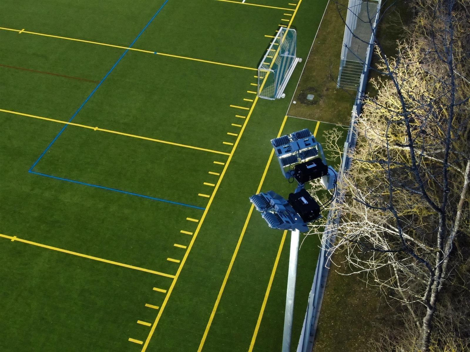 DOTLUX LED-Fluter HLFplus 600W 5000K 1-10V dimmbar 60° Abstrahlwinkel