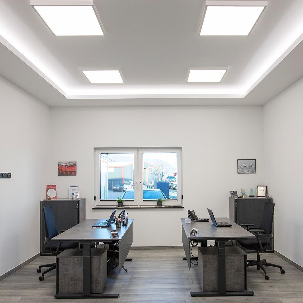 DOTLUX LED-Panel FLATugr 620x620mm max.36W UGR<19 COLORselect