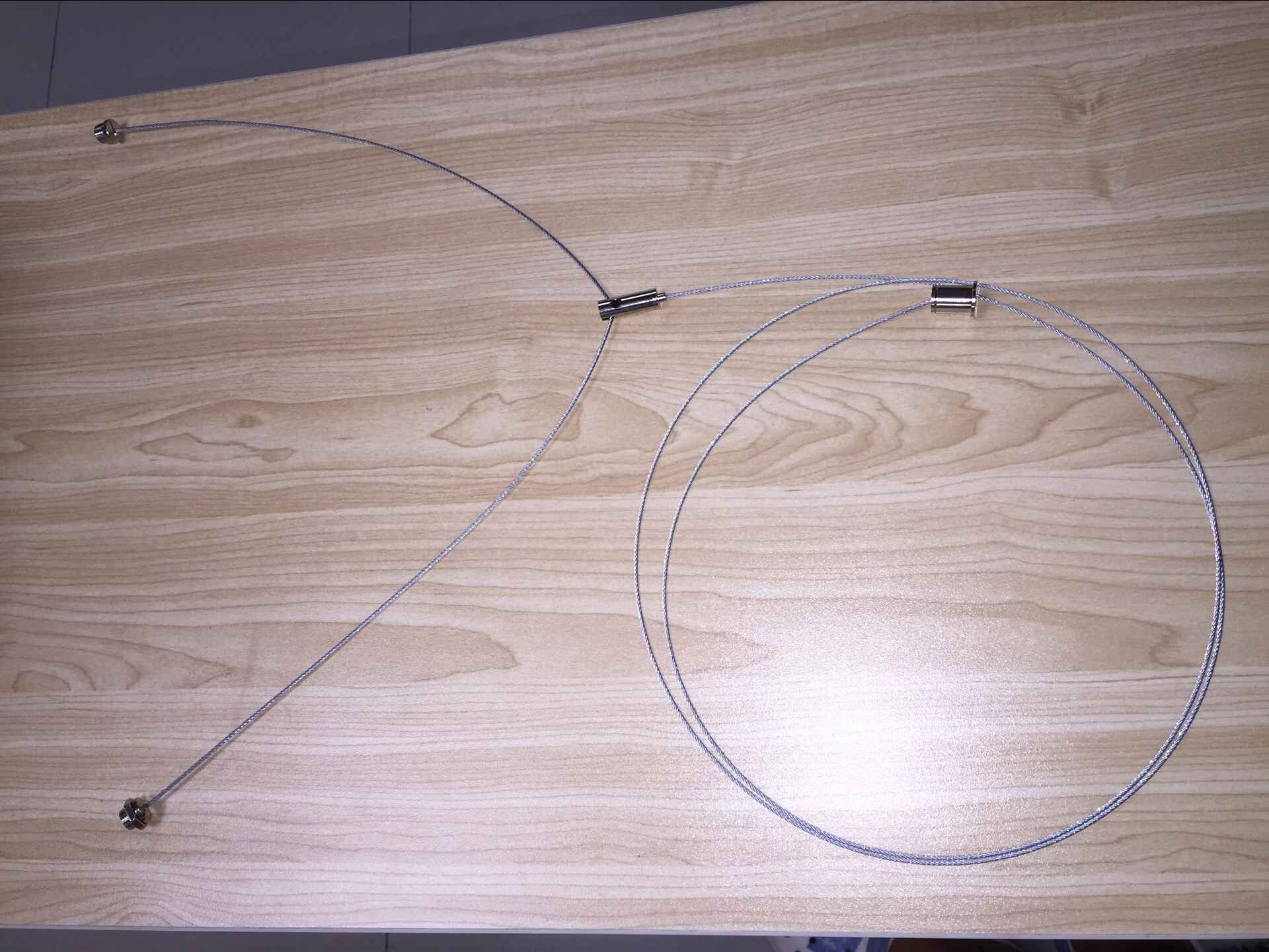 Montagesatz Y zum Abhängen von LED-Panelen (nur für 1195x295mm Panels) Set 2 Stück