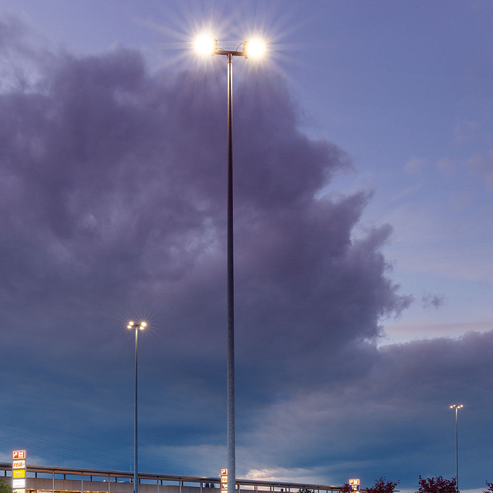 DOTLUX LED-Fluter LENSplus 50W 3000K 30° Abstrahlwinkel