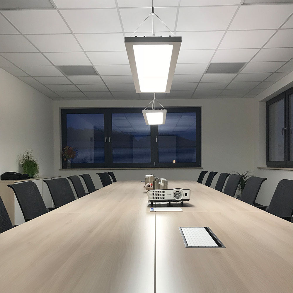 DOTLUX LED-Büroleuchte OFFICE 1200x300mm 54W COLORselect dimmbar 1-10V UGR<19 (inkl. Abhängung)