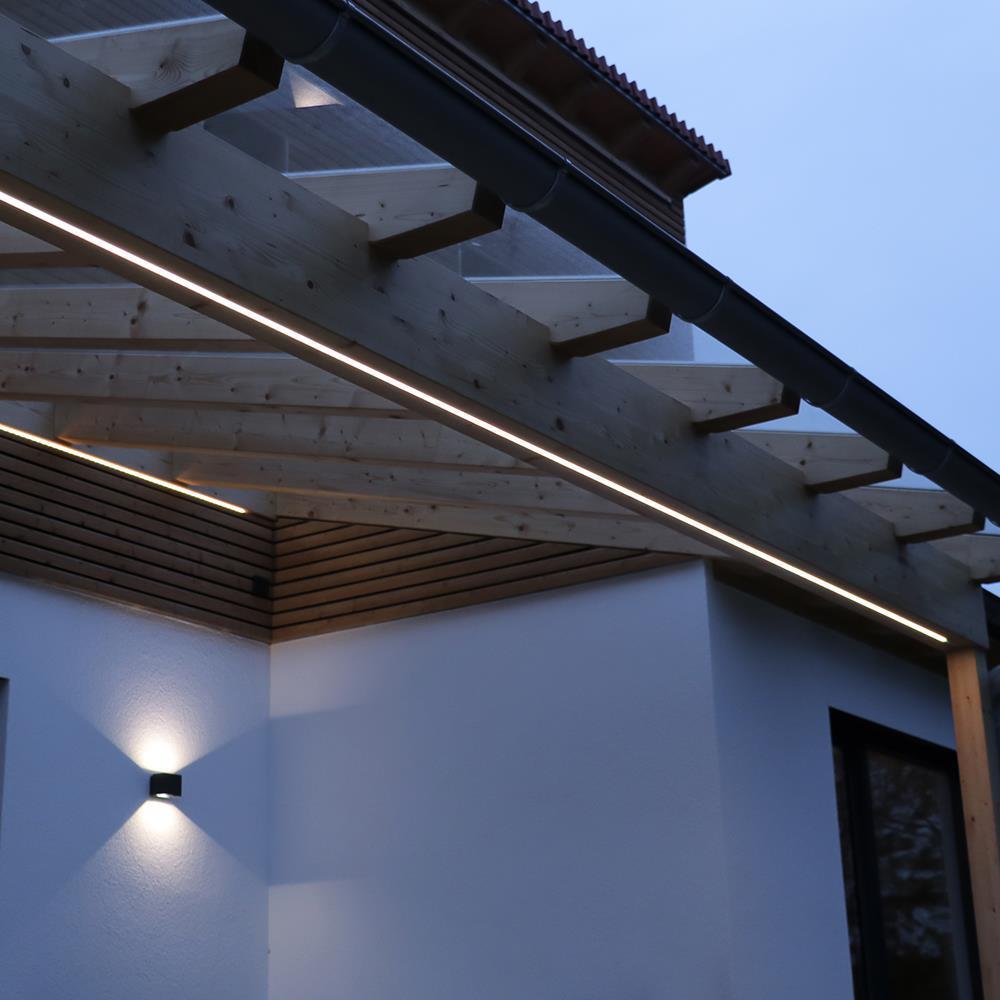 DOTLUX LED-Streifen 48W 10mm 2700K IP66 5m-Rolle inkl. 50cm Anschlusskabel beidseitig