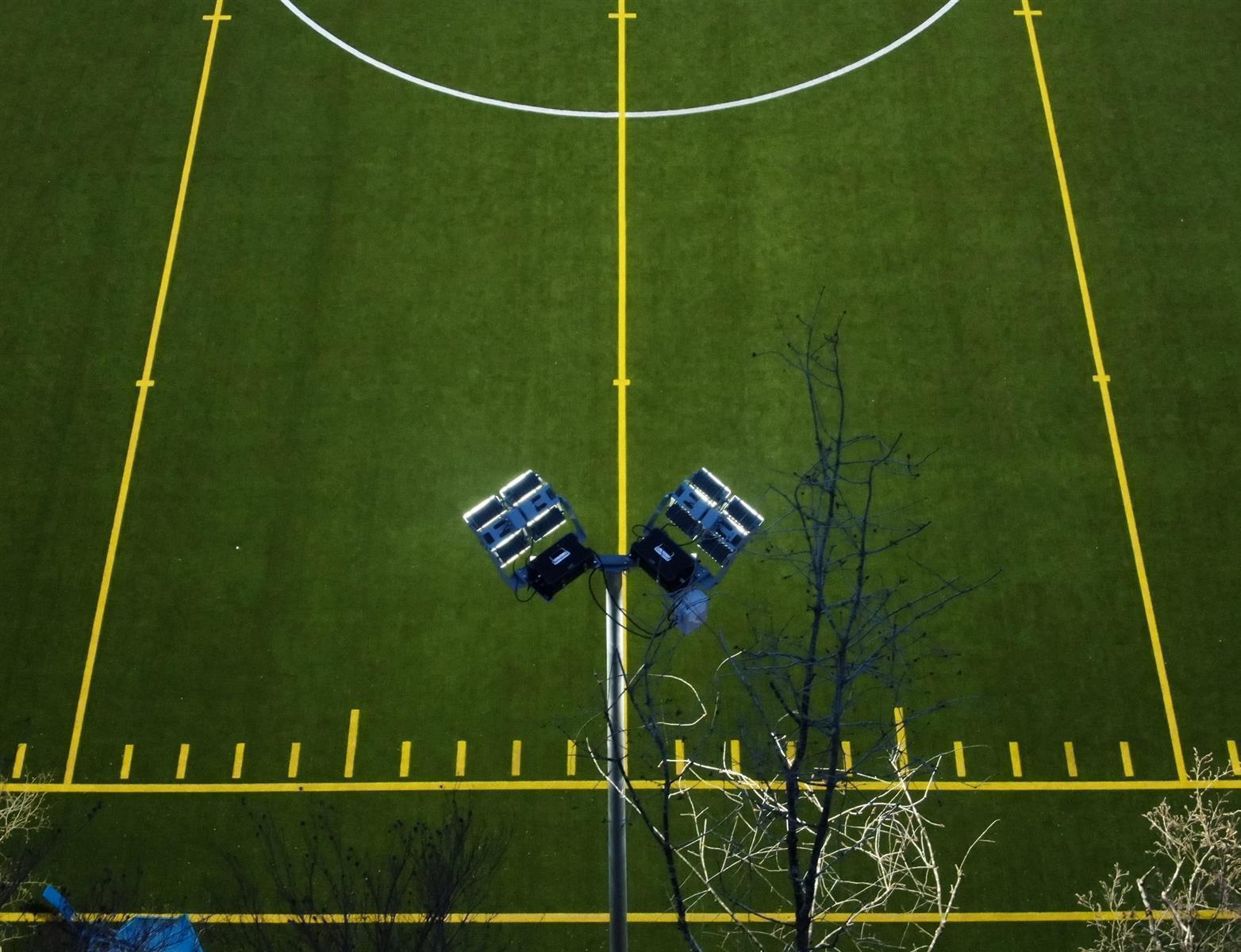 DOTLUX LED-Fluter HLFplus 800W 4000K 1-10V dimmbar 45° Abstrahlwinkel