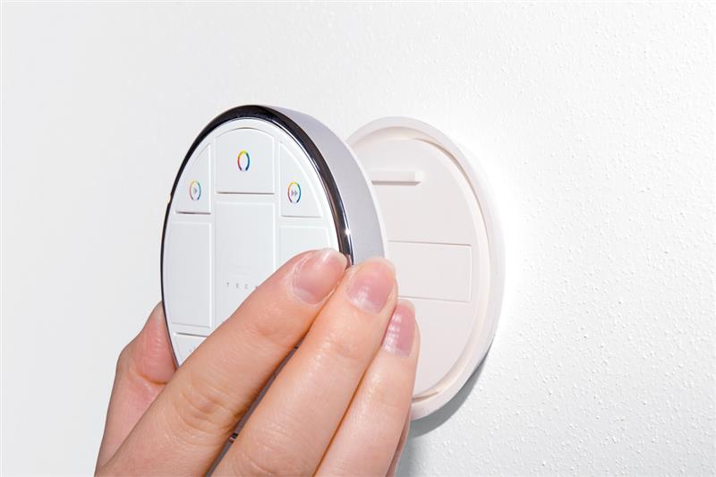 DOTLUX COMMANDER Funkfernbedienung Multi-4-Kanal für RGBW und Dynamisches Weiss 433,920MHz ISM