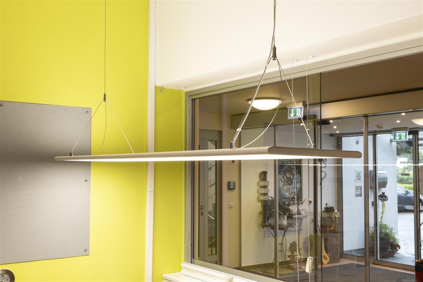 DOTLUX LED-Panel FLATtwice 1200x300mm 40W UGR<19 4000K DALI dimmbar