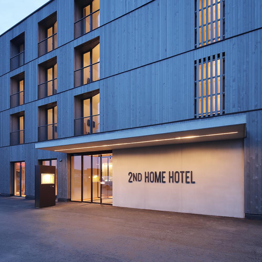 DOTLUX LED-Streifen 96W 14mm RGBW IP66 5m-Rolle inkl. 50cm Anschlusskabel beidseitig